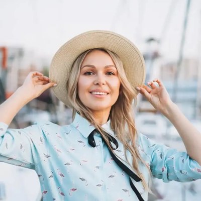 Alexandra S.